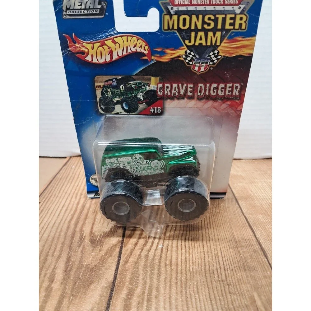 Monster Jam Grave Digger #1 2002 Hot Wheels Metal Collection 1:64 New READ